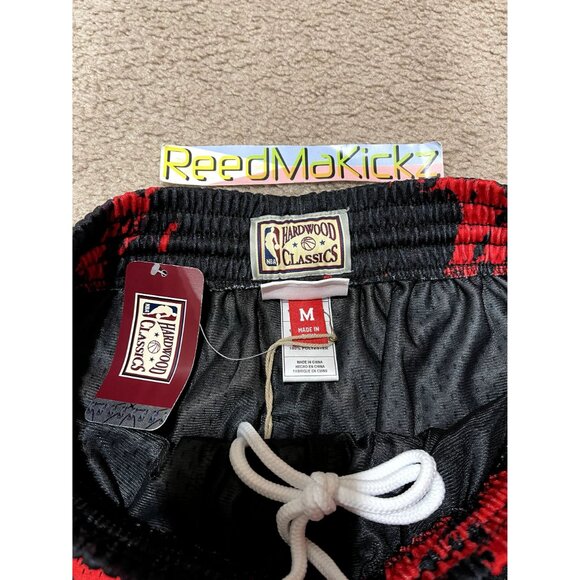 Mitchell & Ness Chicago Bulls Marble Shorts Mens Medium - Picture 5 of 5